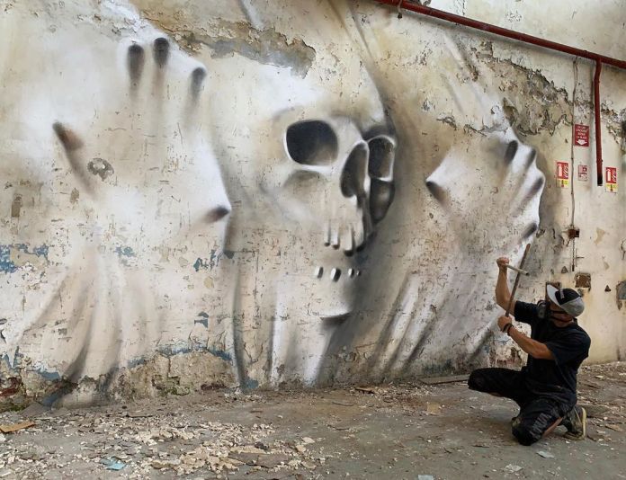 Skeleton Ghost coming out of a wall by SCAF