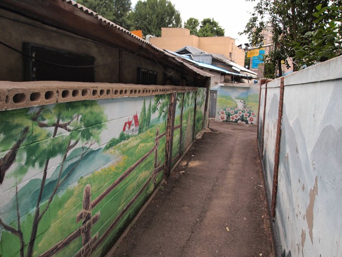 Street Art from Seoul Area, South Korea. Photo by Mark Johnson 61