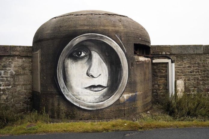 Graffiti by Näutil based on "The Woman on the Moon", a film by Fritz Lang from 1929.