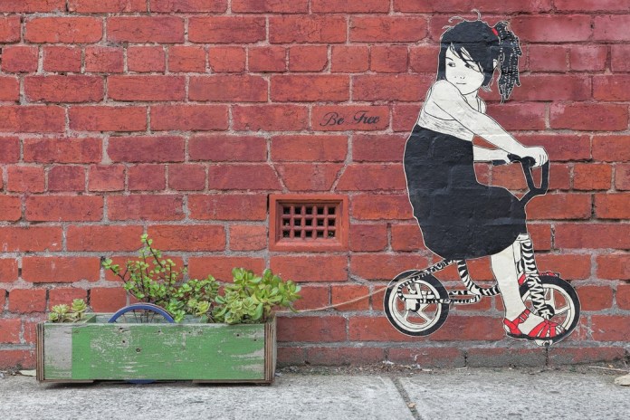 Street Art by Be Free in Melbourne, Austalia 1