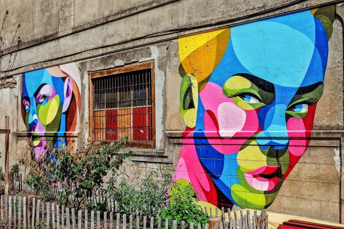 Street Art by Alber Vtimes in Old Bordeaux, France