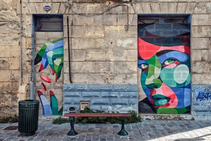 Street Art by Alber Vtimes in Old Bordeaux, France