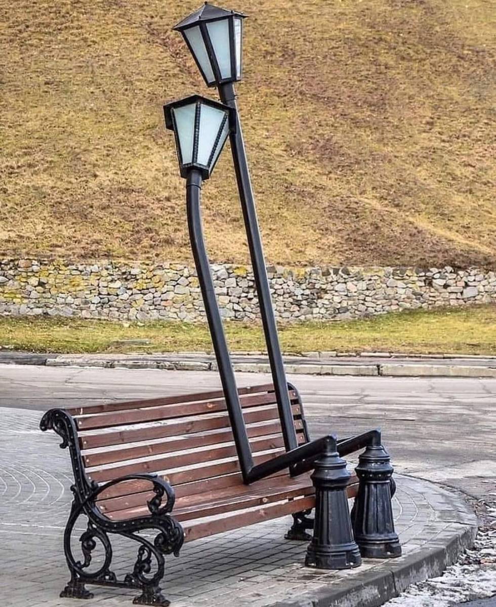 577971