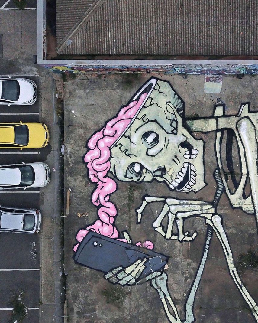 582747