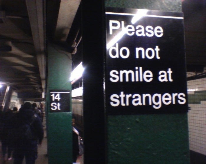 587772