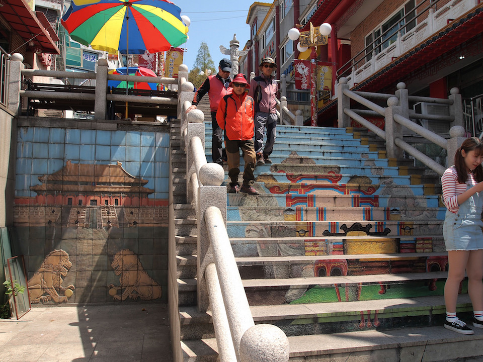 Street Art from Seoul Area, South Korea. Photo by Mark Johnson 13