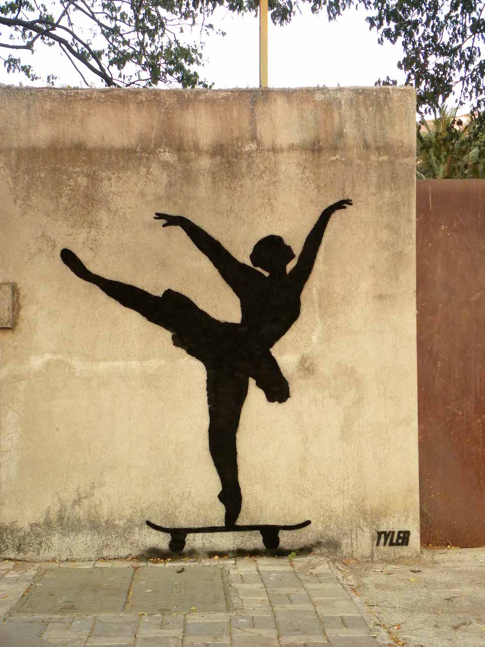 Street Art by Tyler in New York, USA. Ballerina Level - Expert