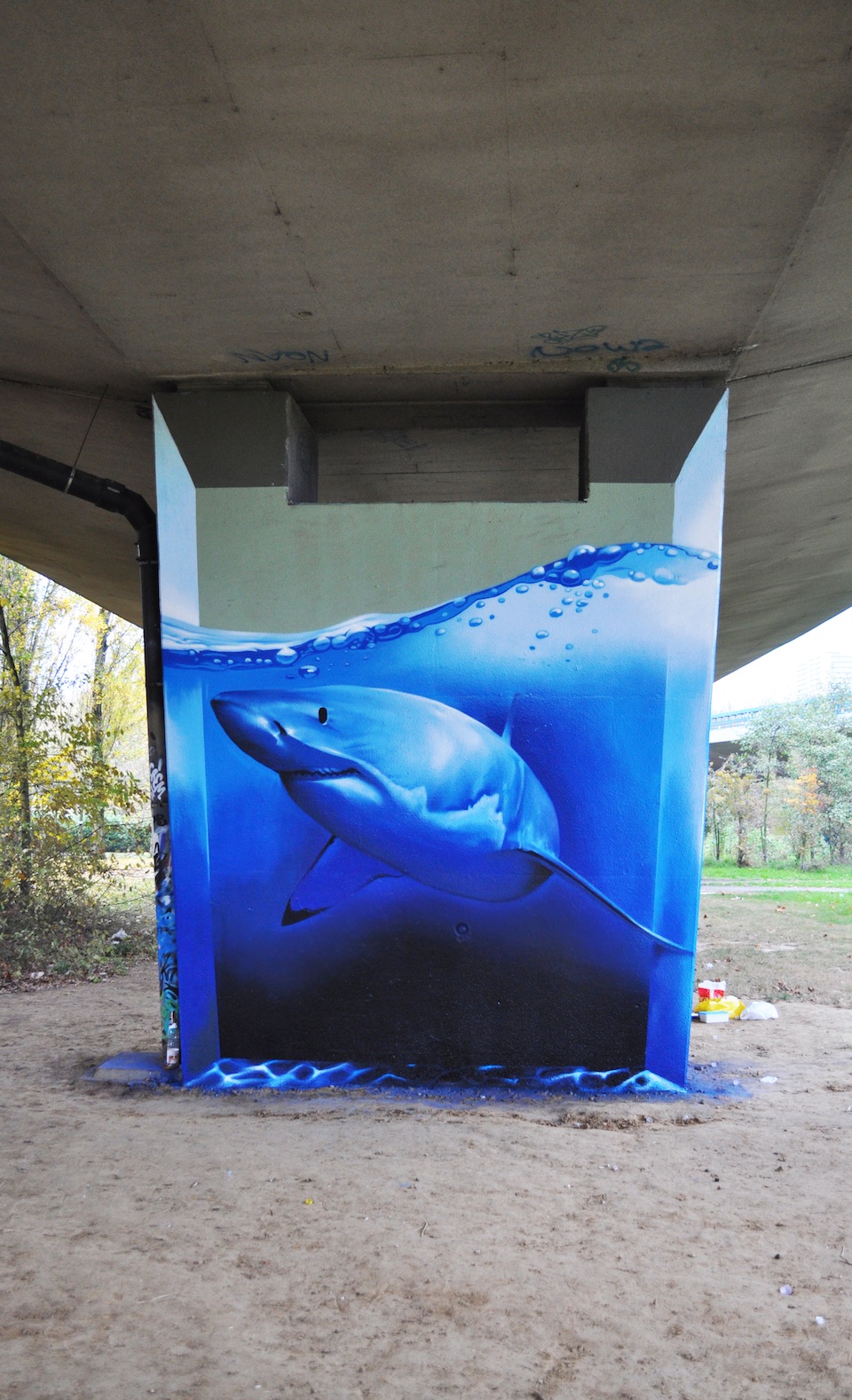Graffiti by Smates in In Brussels, Belgium