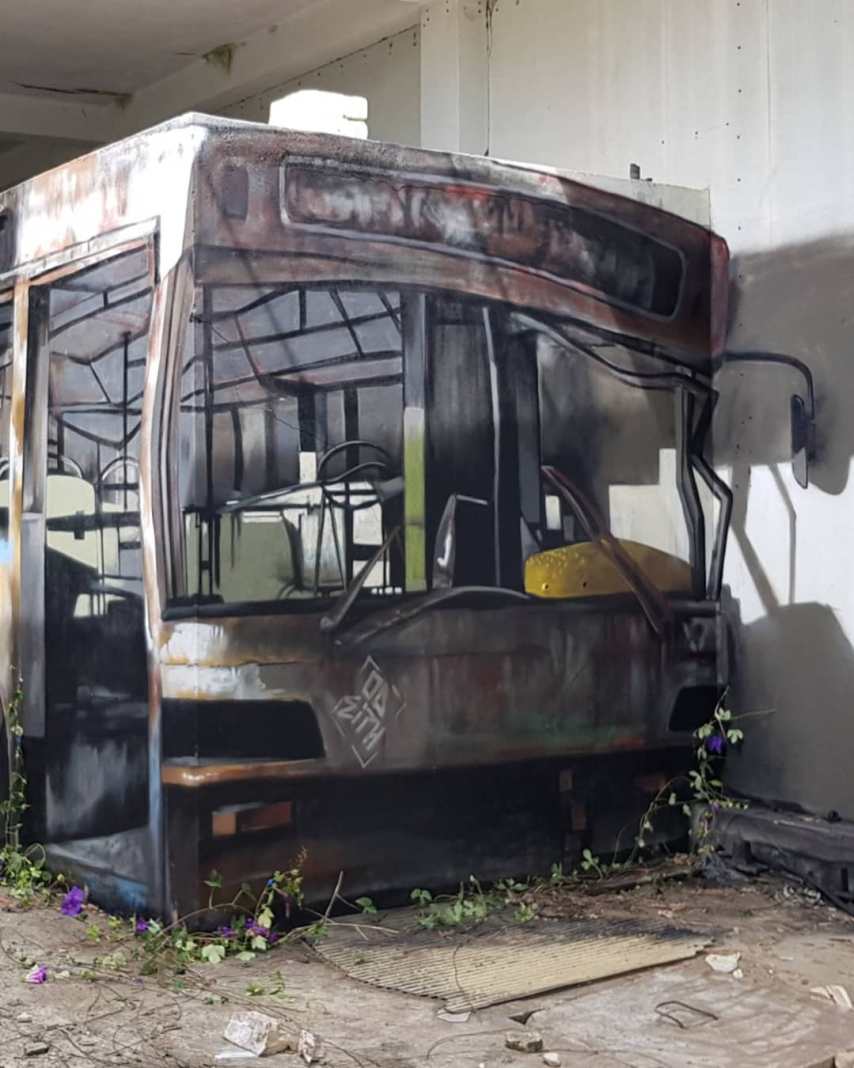 593606