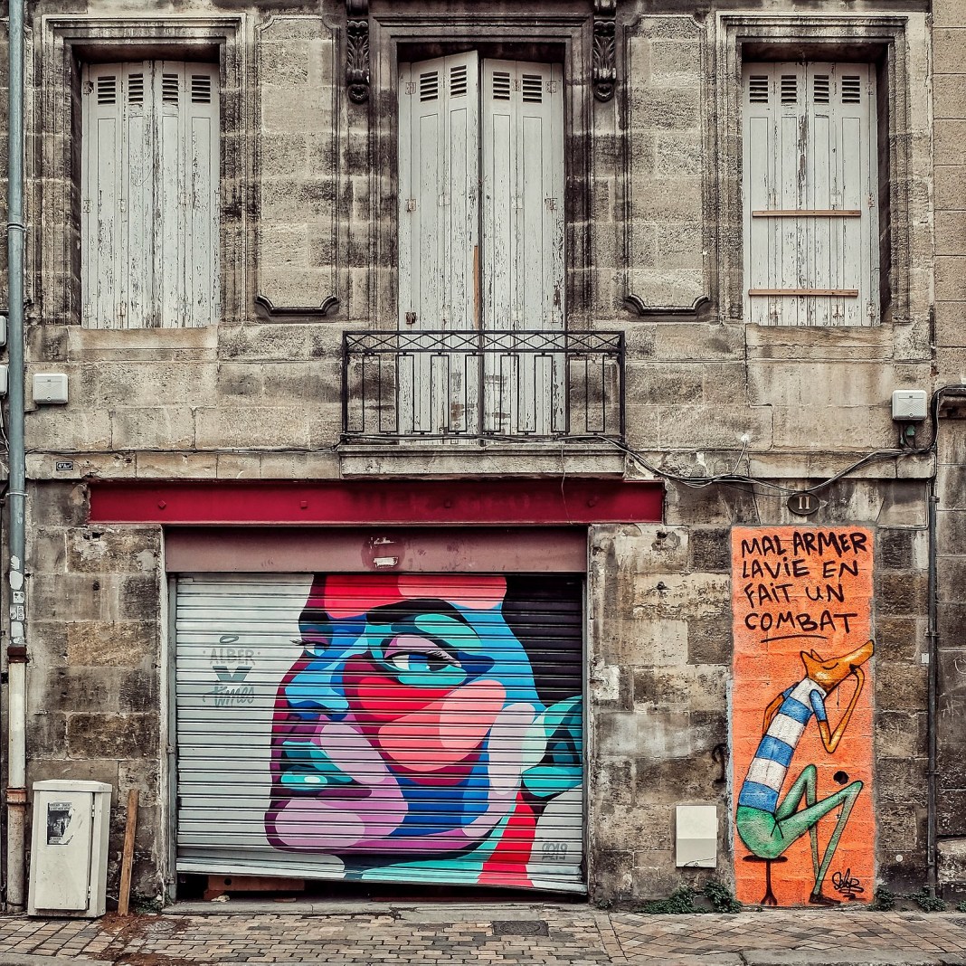 Street Art by Alber Vtimes in Old Bordeaux, France