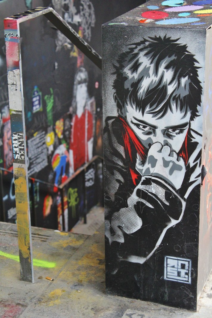 Street-Art-by-Street-Artist-RNST-in-Paris-France
