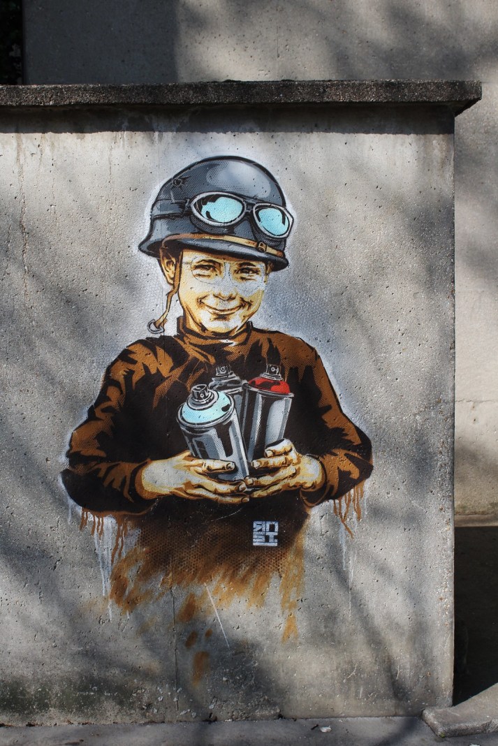 Street-Art-by-Street-Artist-RNST-in-Paris-France-9914
