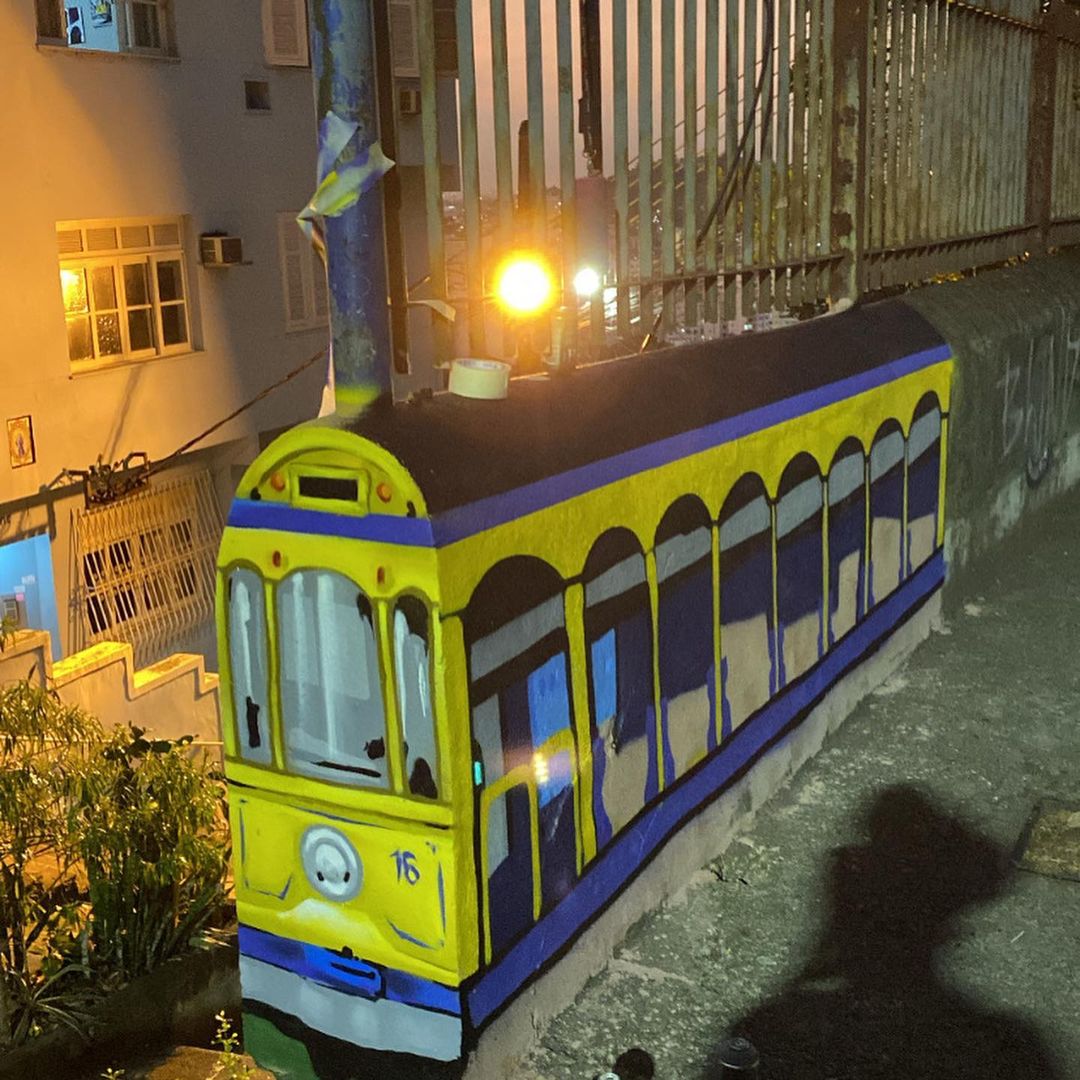 599471