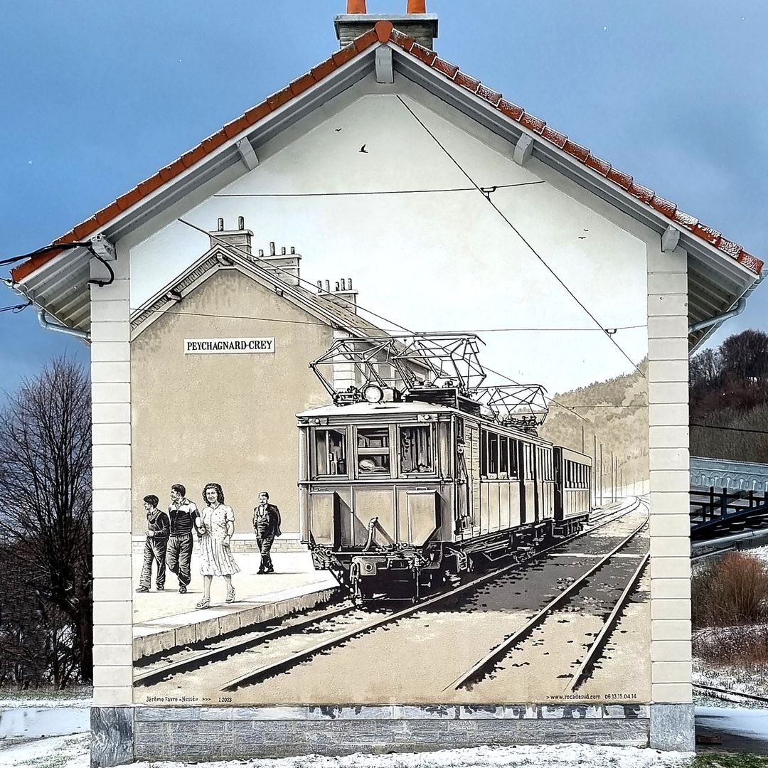 605483