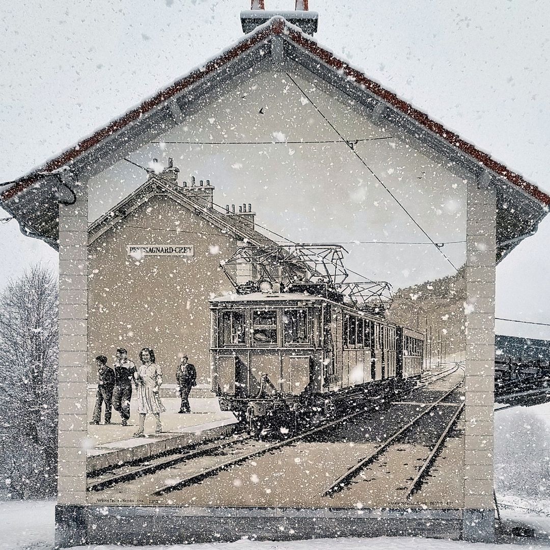605485