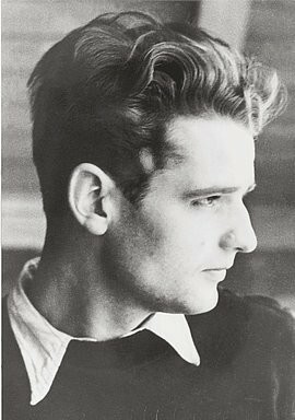 Bild von Hans Scholl
Nachdenklich aber entschlossen in die Ferne blickend