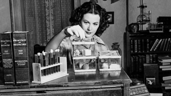 dokFilm: Geniale Göttin - Die Geschichte von Hedy Lamarr vom 20.11.2022 um 23:20 Uhr
