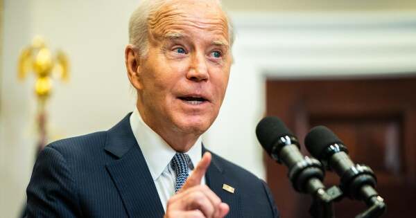 Biden opened a new student debt repayment plan. Here's how to enroll in SAVE.