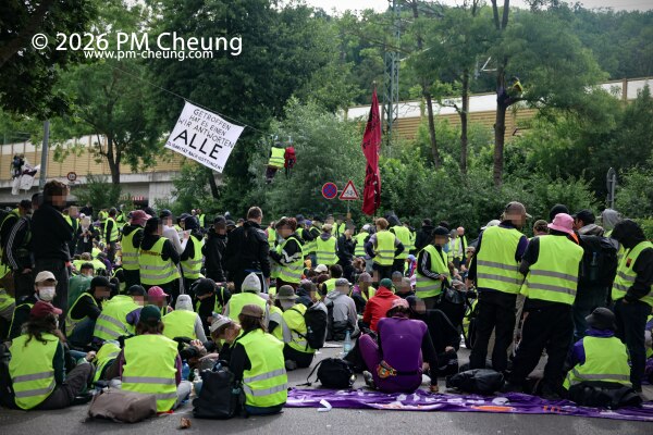 Auch in Erfurt-Hochheim gab es eine größere Sitzblockade.